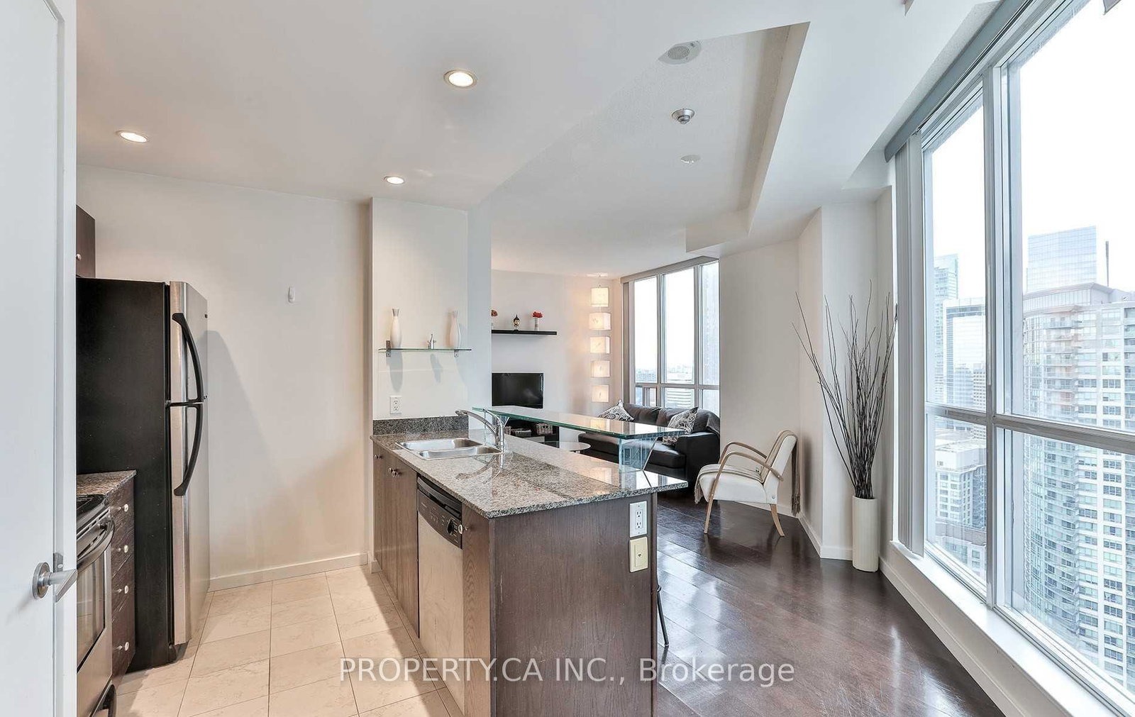 208-queens-quay-w-toronto-ontario-c13456552