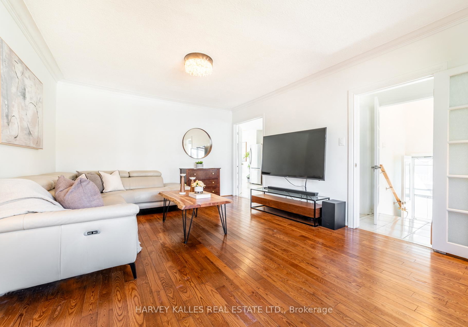 139-kingsdale-avenue-north-york-ontario-c13456560
