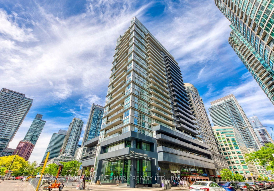 352-front-street-w-toronto-ontario-c13456578