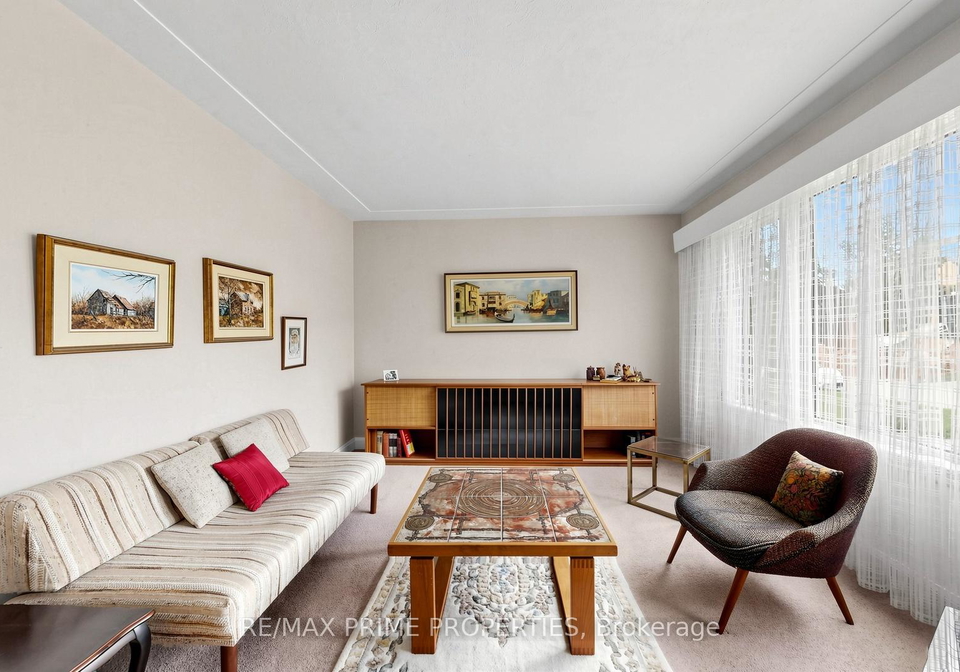 33-irvington-crescent-north-york-ontario-c13456926