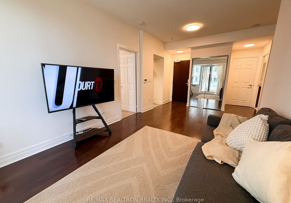 35-balmuto-street-toronto-ontario-c13456966