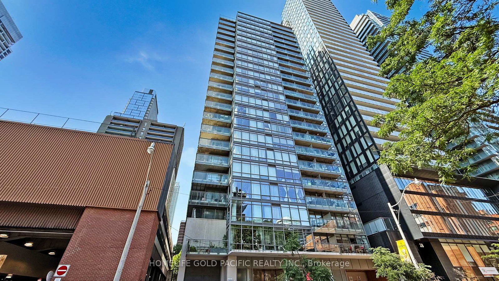 22-wellesley-street-e-toronto-ontario-c13457010