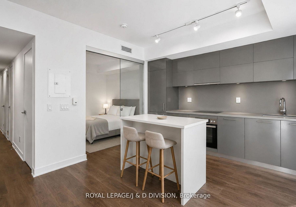 188-cumberland-street-toronto-ontario-c13457024