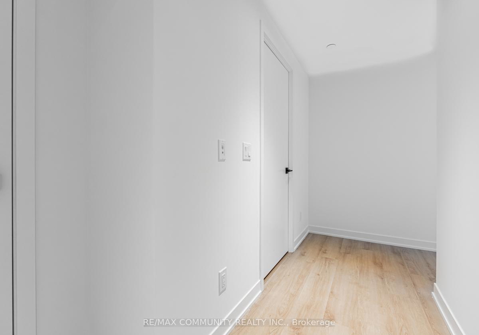319-jarvis-street-n-toronto-ontario-c13457152