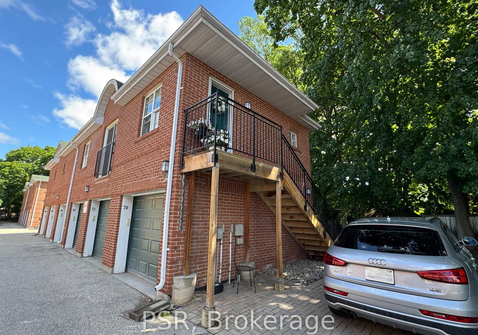1361-bayview-avenue-east-york-ontario-c13457166