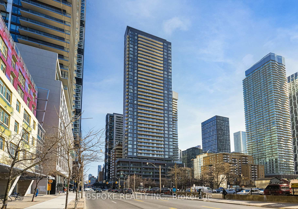 159-dundas-street-e-toronto-ontario-c13457264
