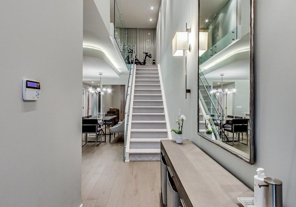 30-nelson-street-toronto-ontario-c13457546
