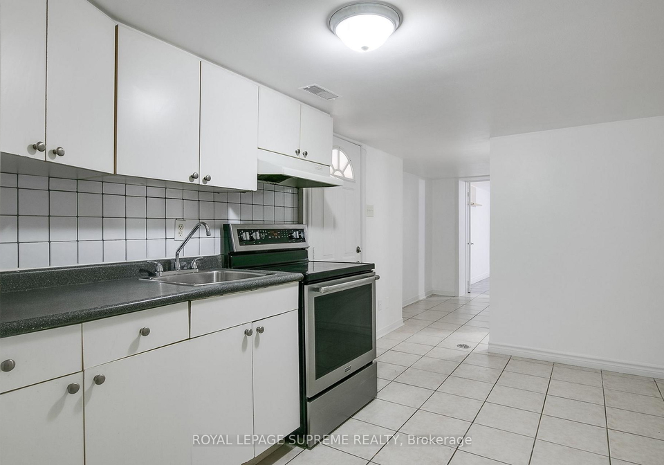 422-oakwood-avenue-toronto-ontario-c13457592
