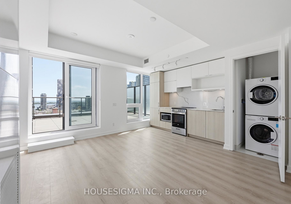 100-queen-street-e-toronto-ontario-c13457730