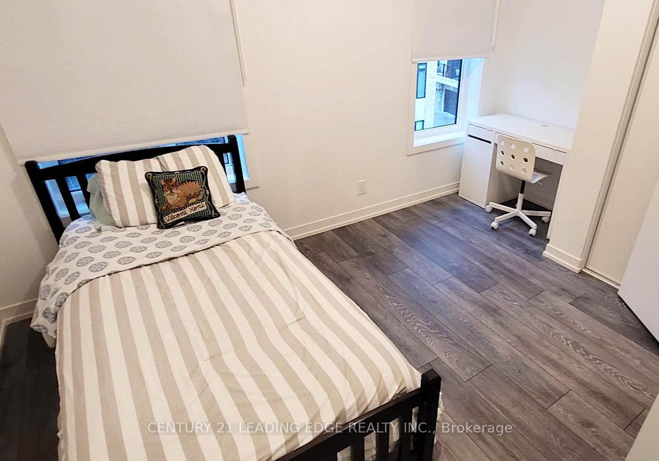 10-spruce-pines-crescent-north-york-ontario-c13457872