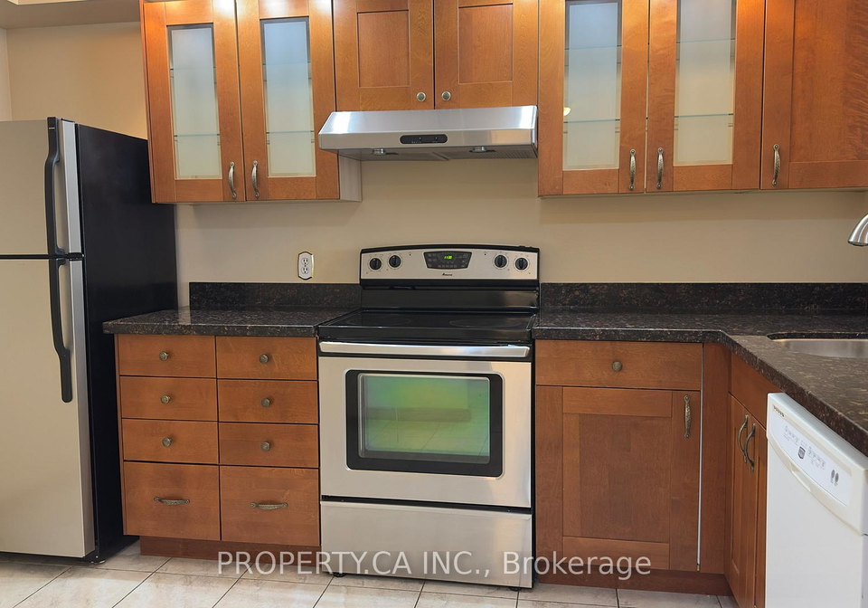 1131-steeles-avenue-w-toronto-ontario-c13457878