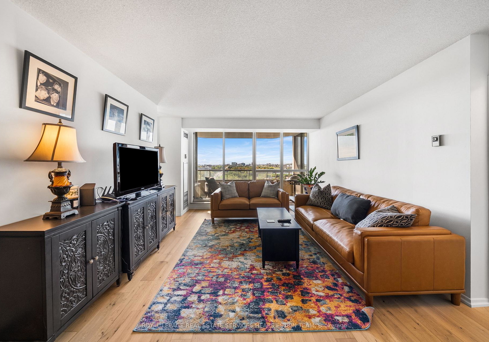 10-torresdale-avenue-toronto-ontario-c13458018