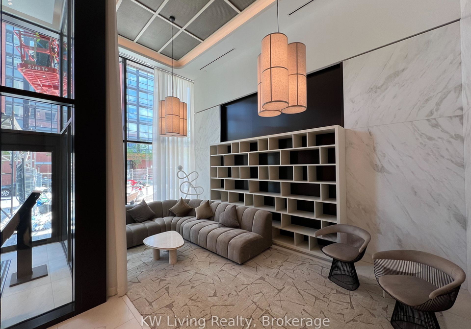 10-oak-street-toronto-ontario-c13458112