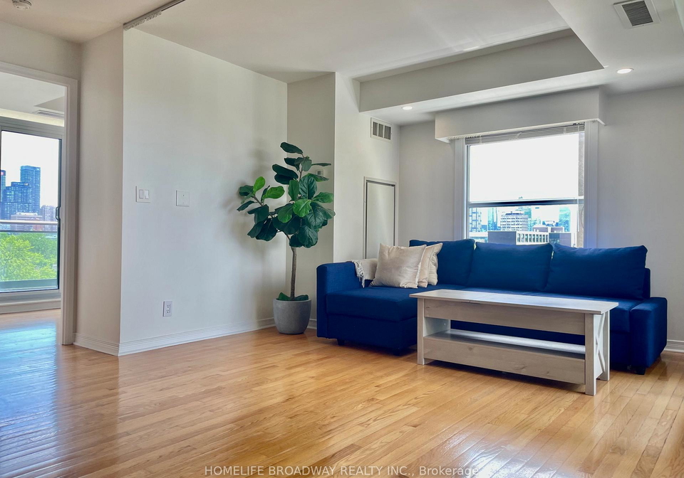736-spadina-avenue-toronto-ontario-c13458308