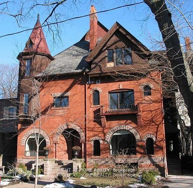 173-175-madison-avenue-toronto-ontario-c13458602