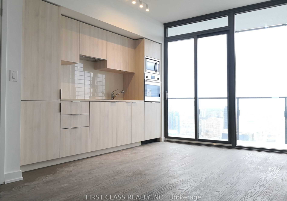 11-wellesley-street-w-toronto-ontario-c13458808