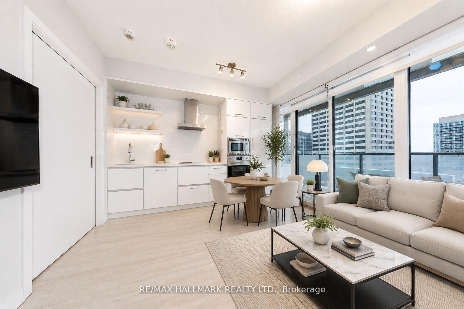 2221-yonge-street-toronto-ontario-c13458812