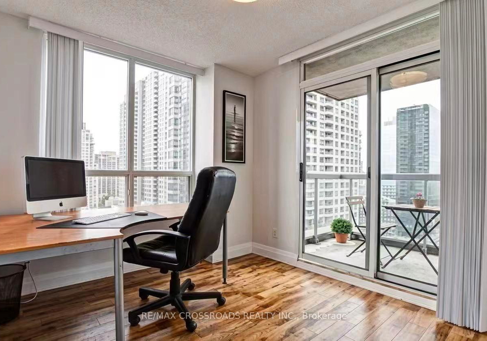 28-empress-avenue-north-york-ontario-c13458910