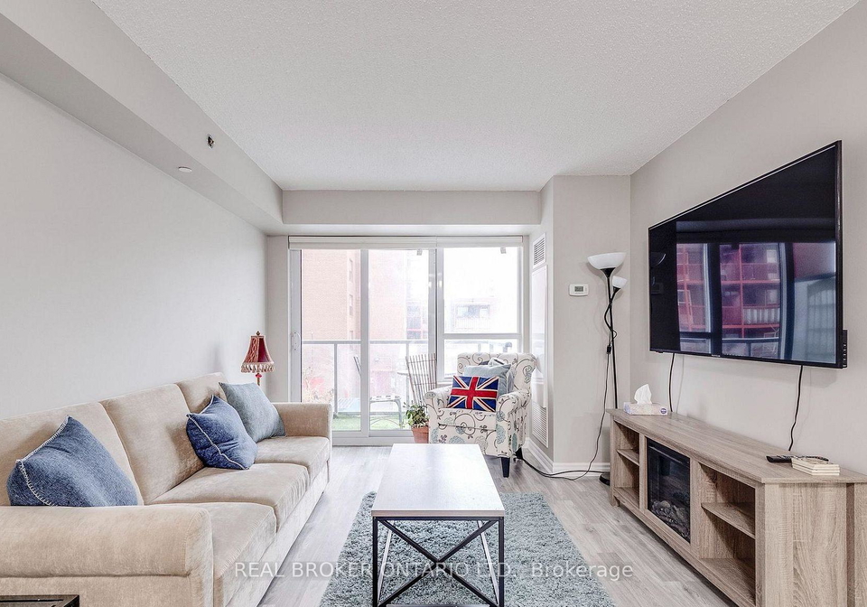 35-saranac-boulevard-toronto-ontario-c13459022