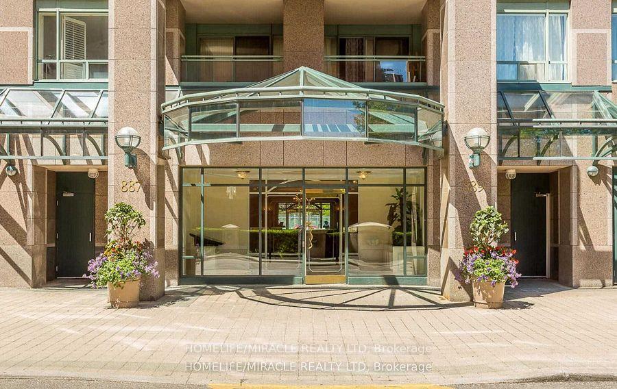 887-bay-street-toronto-ontario-c13459080