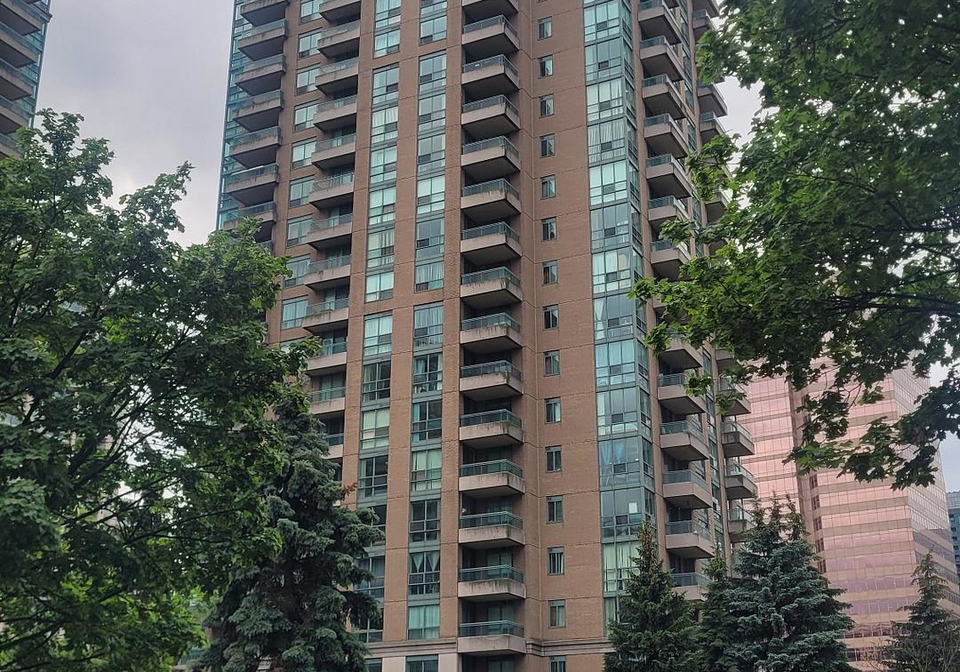 1-pemberton-avenue-north-york-ontario-c13459228