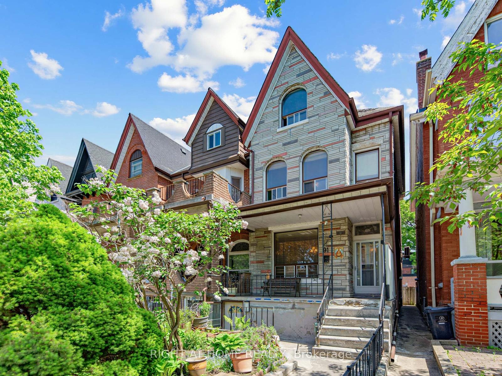 91-borden-street-toronto-ontario-c13459300