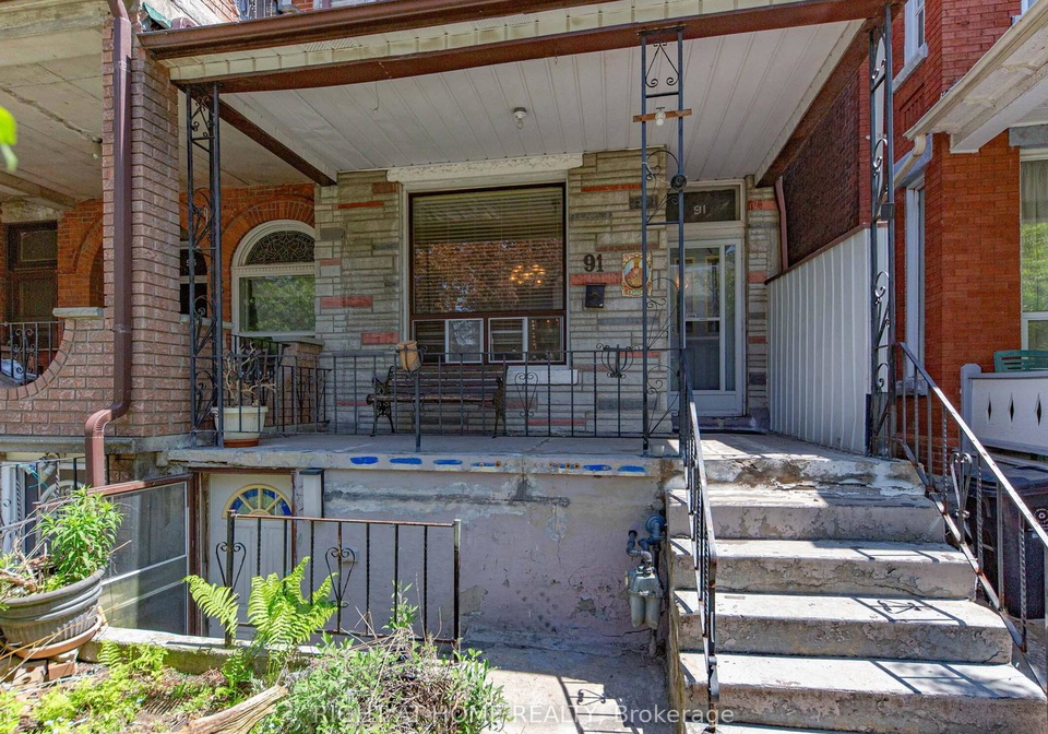 91-borden-street-toronto-ontario-c13459300