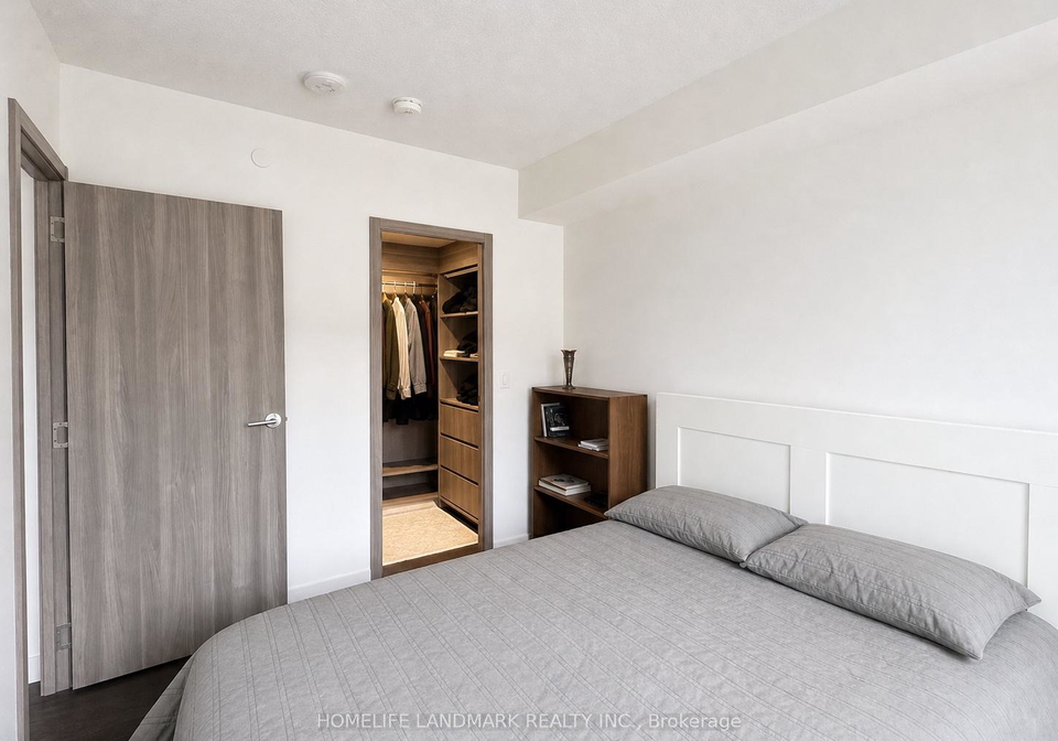 38-widmer-street-toronto-ontario-c13459352