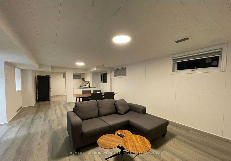 284-wilmington-avenue-toronto-ontario-c13459570