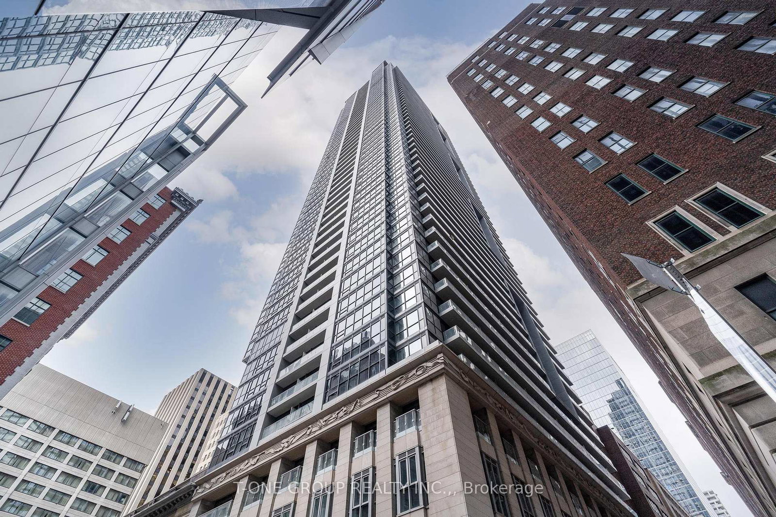 70-temperance-street-toronto-ontario-c13459664