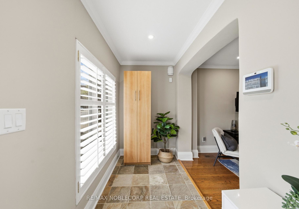 144b-roslin-avenue-toronto-ontario-c13459688