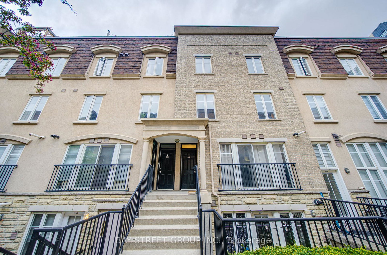 30-western-battery-road-toronto-ontario-c13459732