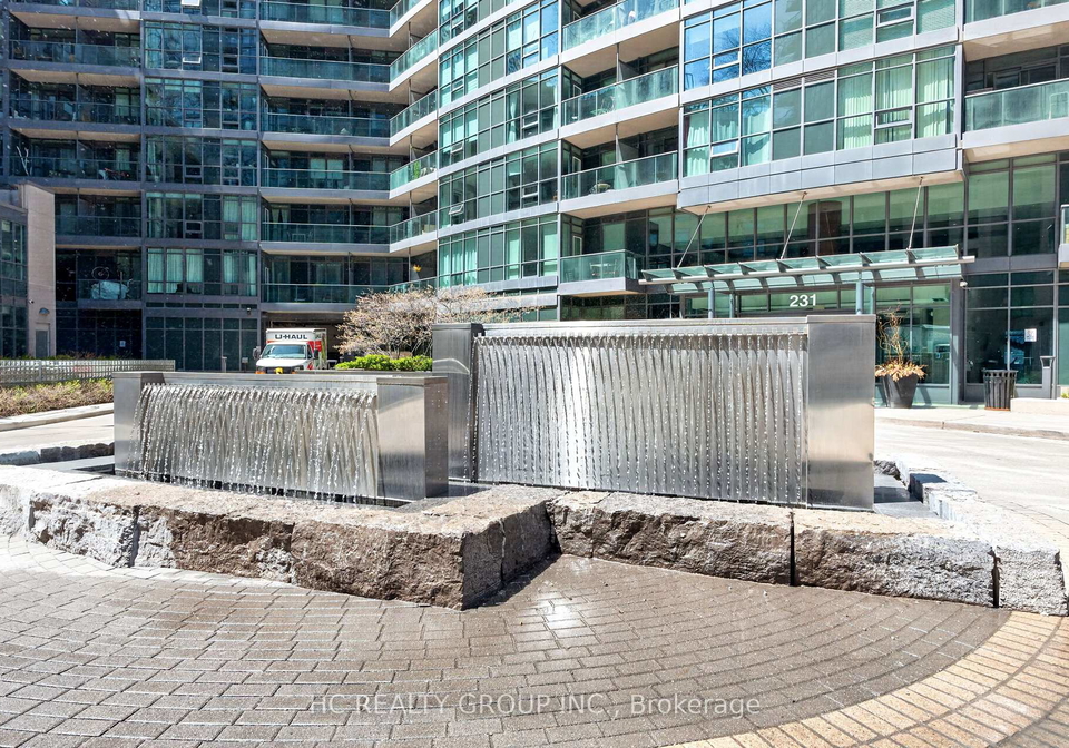 231-fort-york-boulevard-toronto-ontario-c13460028