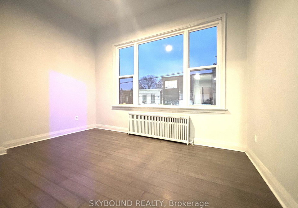 527-queen-street-w-toronto-ontario-c13460664