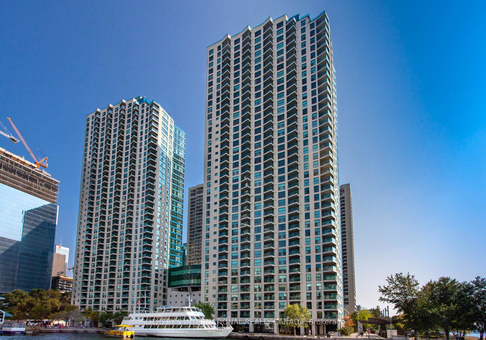 77-harbour-square-toronto-ontario-c13460892