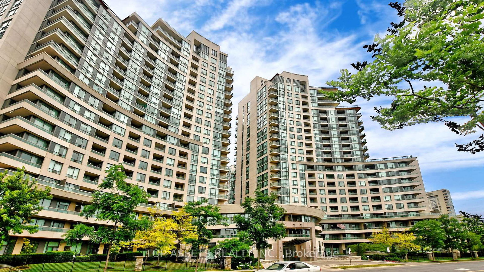 509-beecroft-road-toronto-ontario-c13461104