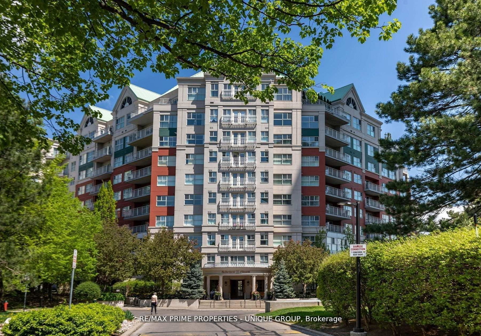 18-concorde-place-north-york-ontario-c13461192