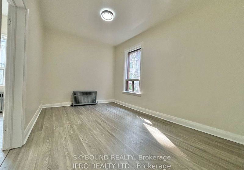 527-queen-street-w-toronto-ontario-c13461290