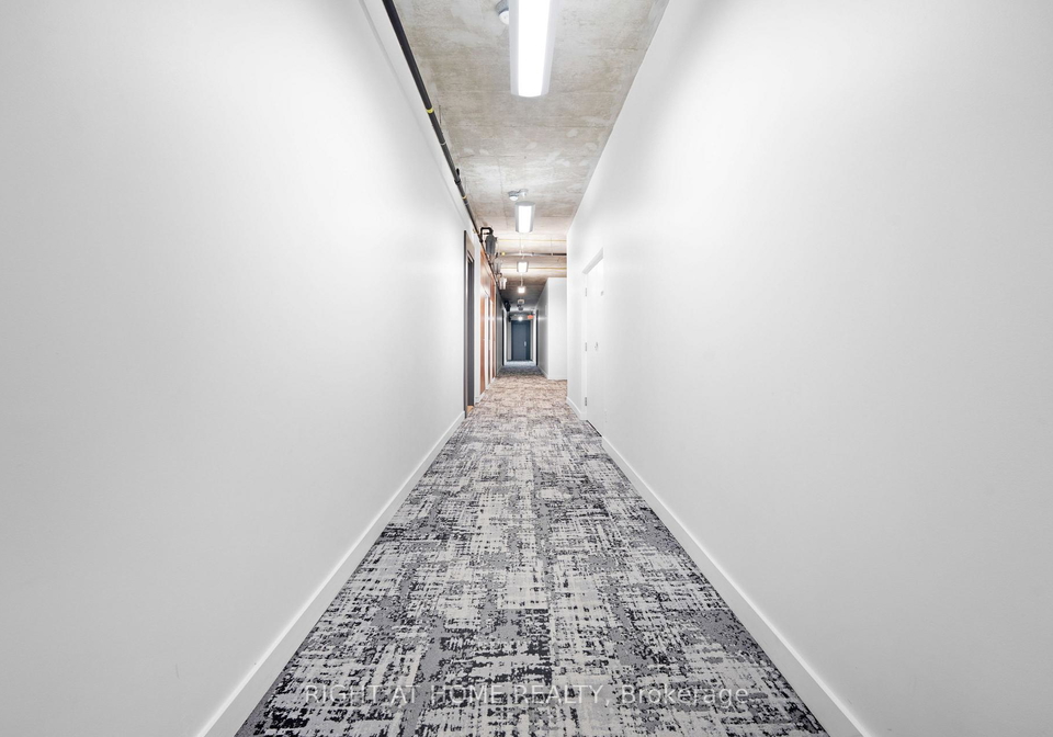 60-bathurst-street-toronto-ontario-c13461642