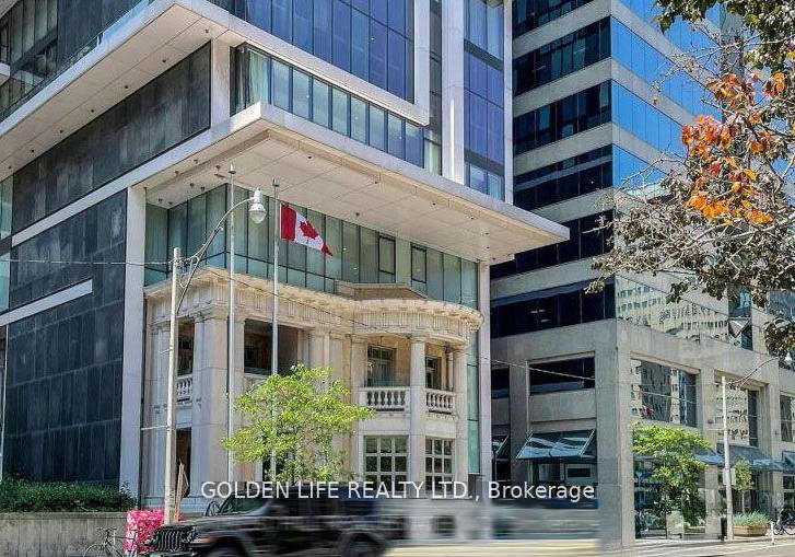 426-university-avenue-toronto-ontario-c13462168
