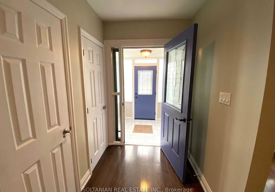 137-colin-avenue-toronto-ontario-c13462294