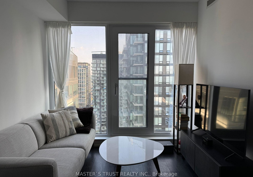 55-mercer-st-common-toronto-ontario-c13462406