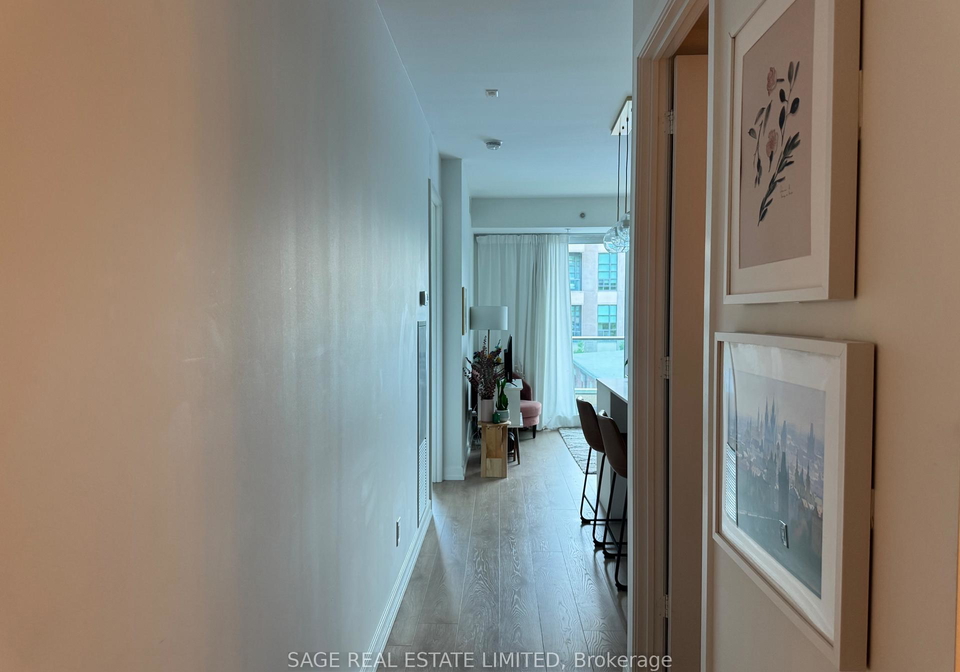 377-madison-avenue-toronto-ontario-c13462420