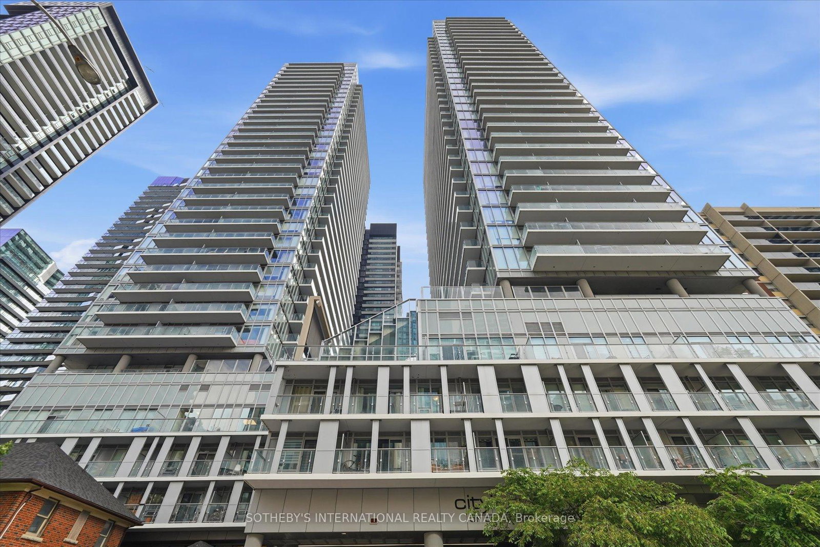 195-redpath-avenue-toronto-ontario-c13462478