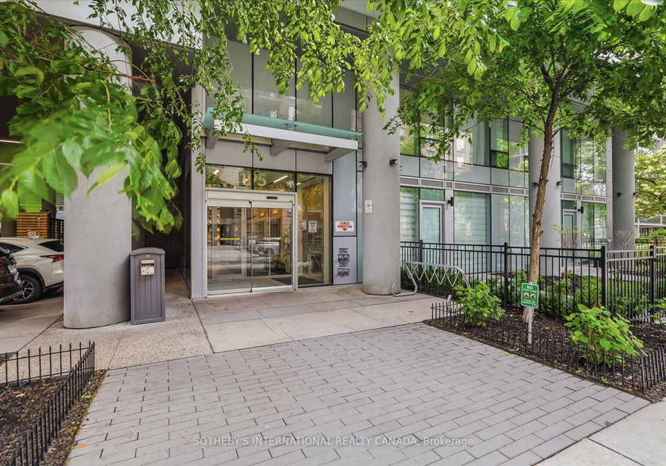 195-redpath-avenue-toronto-ontario-c13462478