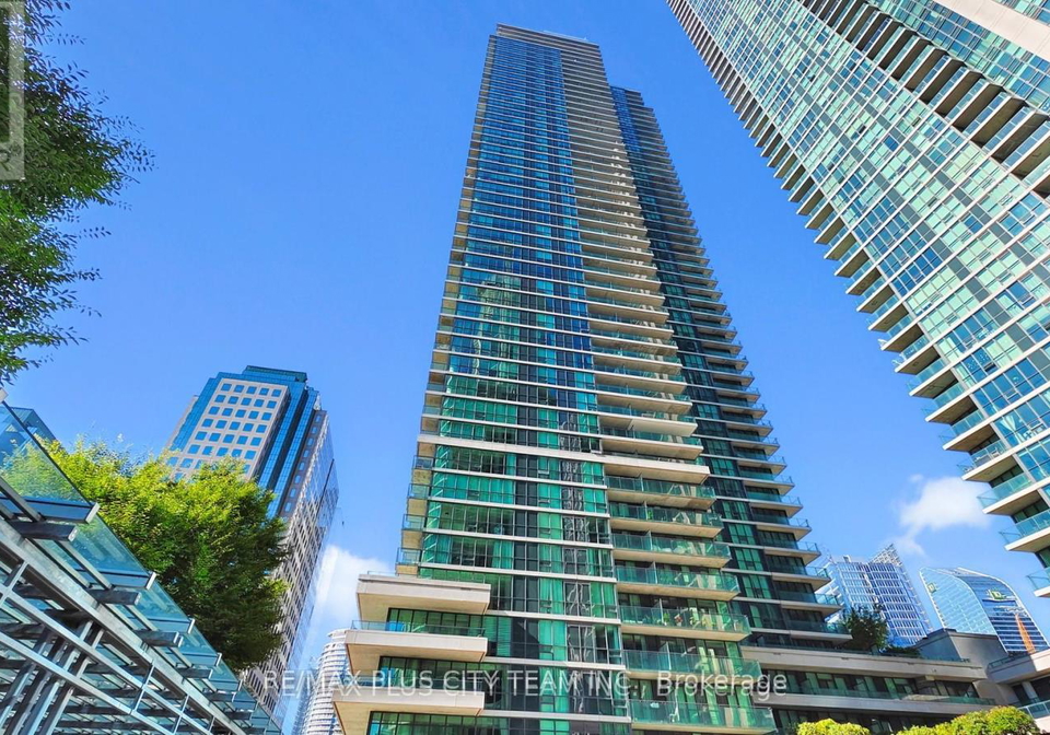 33-bay-street-toronto-ontario-c13462624