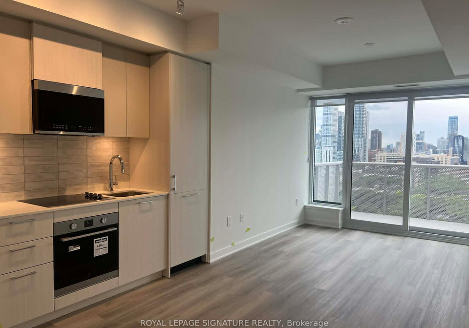10-oak-street-toronto-ontario-c13462634