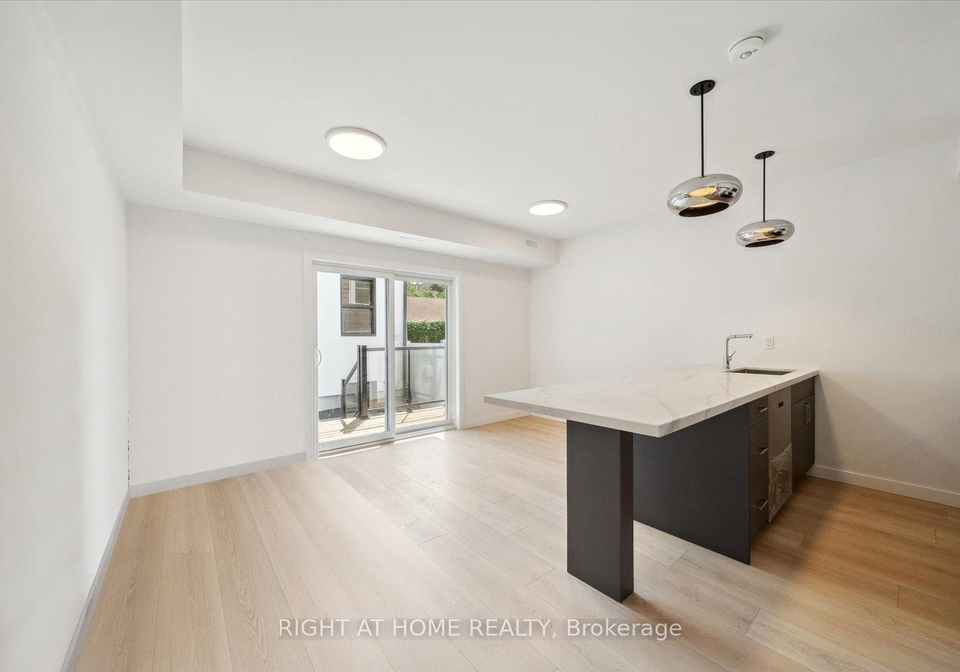367-howland-avenue-toronto-ontario-c13462658