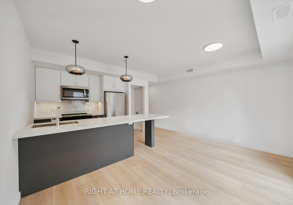 367-howland-avenue-toronto-ontario-c13462658