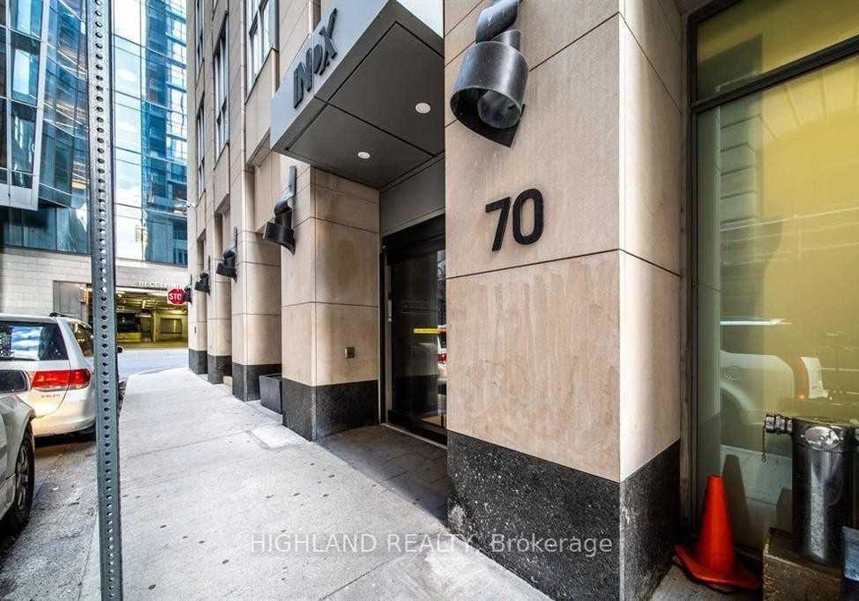 70-temperance-street-toronto-ontario-c13462744